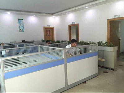 辦公（gōng）室（shì）